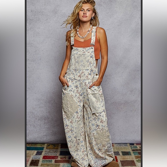 POL Pants - *New* POL Floral Patchwork Jumpsuit in Cream and Blue Sz M